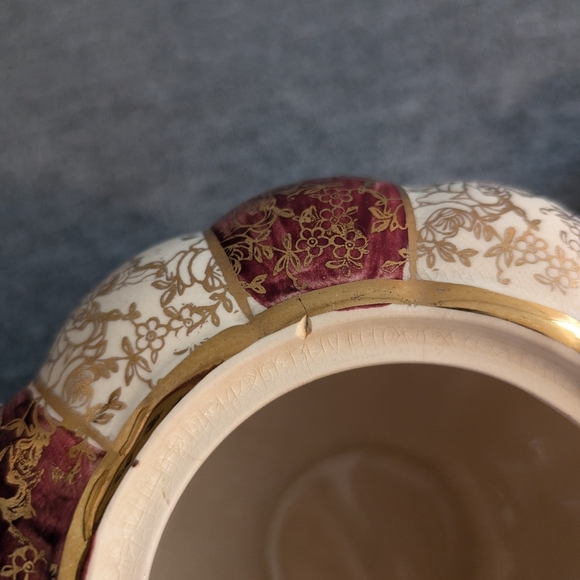 Arthur Wood Red and White Striped Porcelain Teapot with Gold Floral Design, 4278 - Picture 5 of 9